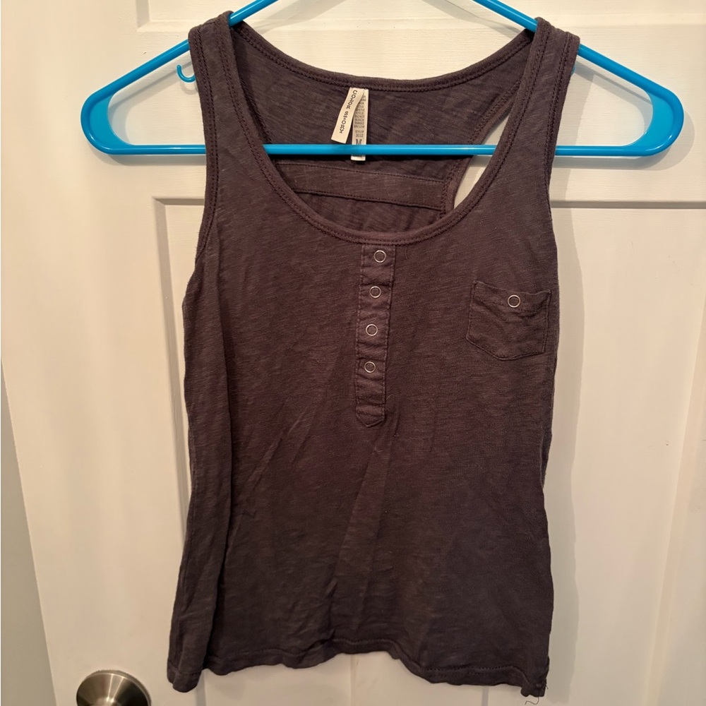Women's Sleeveless Henley Top - Gray